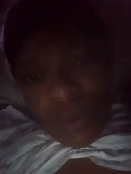 BIGSHAKINGASS online show from September 19, 4:25 am