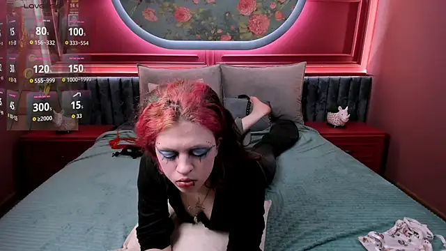 Snapshot of NoelleGothicShadow chatting on November 9, 10:08 pm NoelleGothicShadow online show from November 9, 10:08 pm