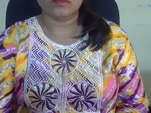 Aanya Hazel online show from October 7, 7:00 pm