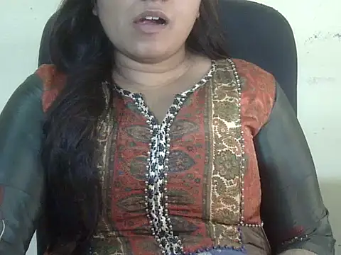 Aanya Hazel online show from October 16, 9:16 pm