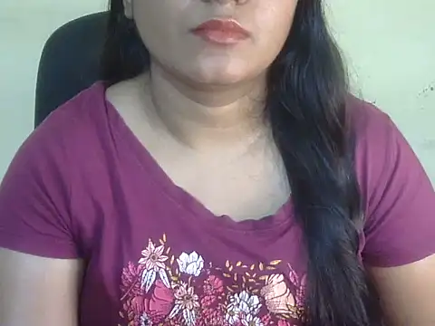 Aanya Hazel online show from November 2, 9:17 pm