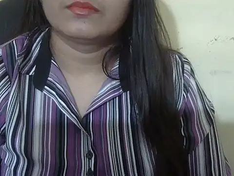 Aanya Hazel online show from November 24, 5:01 pm