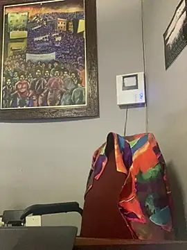 031bubbles online show from June 15, 6:59 am