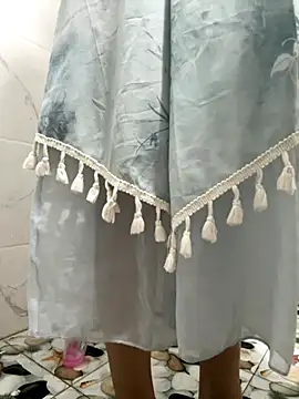 Snapshot of tran_my chatting on October 4, 5:55 pm tran my online show from October 4, 5:55 pm