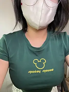 Snapshot of pumpkin_91 chatting on March 6, 5:04 am pumpkin 91 online show from March 6, 5:04 am