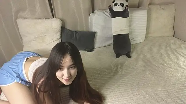 Snapshot of SakuraVelvet chatting on September 17, 3:35 pm SakuraVelvet online show from September 17, 3:35 pm