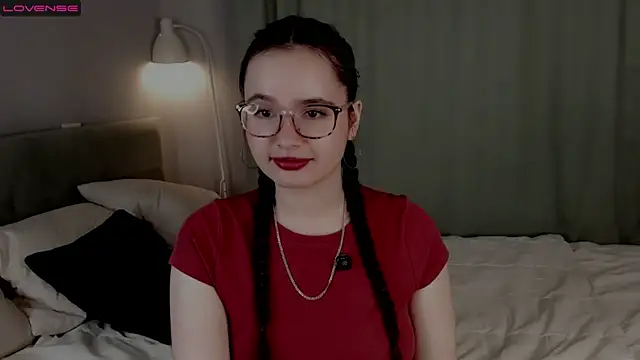 WildaBisom online show from October 13, 1:27 am