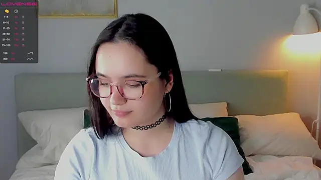 WildaBisom online show from October 23, 1:05 am