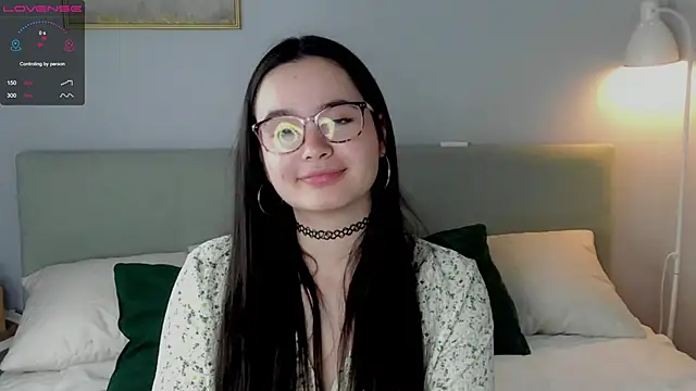 WildaBisom online show from October 24, 1:24 am