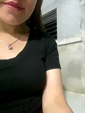 Pyy07 online show from October 19, 1:12 pm