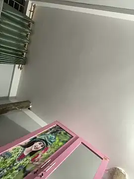 Pyy07 online show from November 20, 1:22 pm