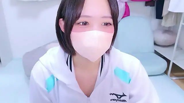 Hinata Sun online show from June 7, 12:31 pm