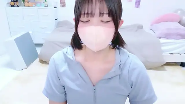 Hinata Sun online show from July 28, 8:34 pm