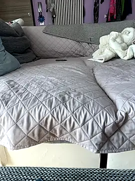 Snapshot of bananasex204 chatting on October 18, 1:12 pm bananasex204 online show from October 18, 1:12 pm