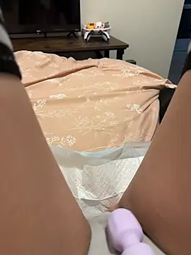 littiekitty online show from January 9, 4:21 pm