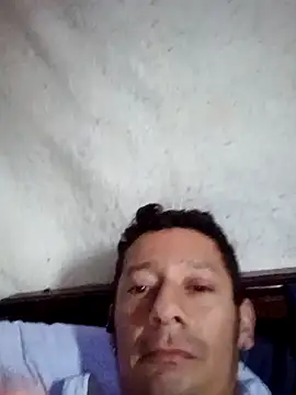 Snapshot of tonder69 chatting on November 17, 2:45 pm tonder69 online show from November 17, 2:45 pm