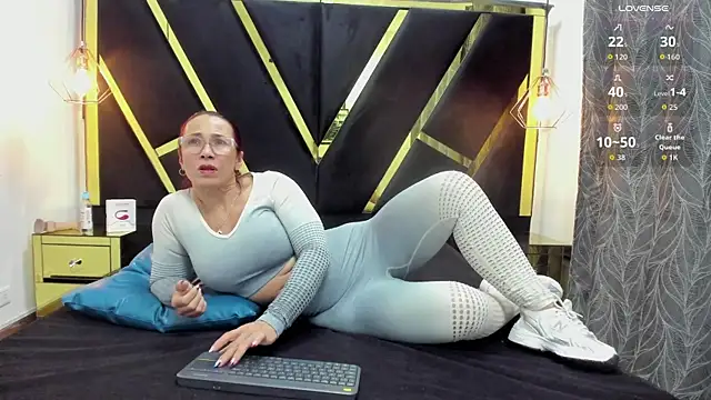 agatha fit online show from June 16, 1:03 pm