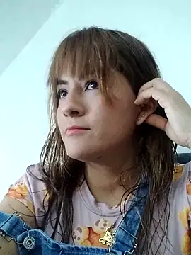 Snapshot of karamirror_ chatting on September 27, 8:03 pm karamirror online show from September 27, 8:03 pm