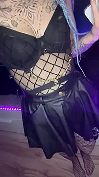 hottcouple00 online show from December 14, 10:25 pm