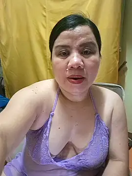 Snapshot of hotlyn45 chatting on October 20, 9:04 pm hotlyn45 online show from October 20, 9:04 pm