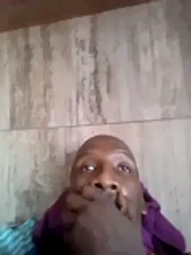 longdickson12345 online show from December 3, 7:16 am