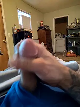 Wolfyking95 online show from September 12, 12:22 am