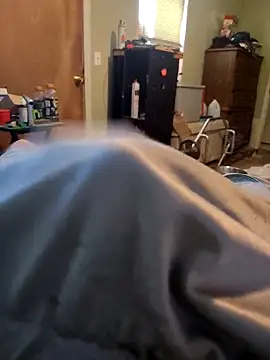 Wolfyking95 online show from September 14, 7:24 pm