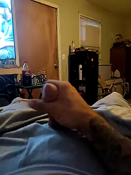 Wolfyking95 online show from September 19, 12:34 am