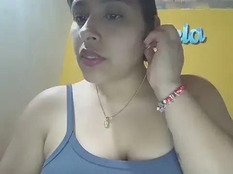 zairabreze online show from May 12, 1:25 am