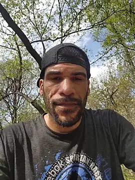 Snapshot of GuyInNY chatting on April 15, 7:32 pm GuyInNY online show from April 15, 7:32 pm