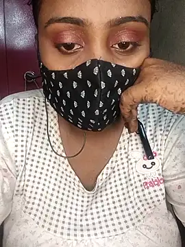 Snapshot of Schii69 chatting on December 15, 10:14 pm Schii69 online show from December 15, 10:14 pm