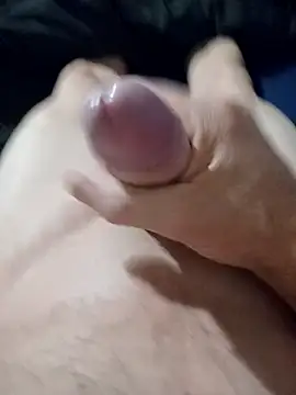 Snapshot of chris7706 chatting on November 15, 4:43 am chris7706 online show from November 15, 4:43 am