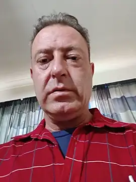 Snapshot of chris7706 chatting on May 22, 2:33 pm chris7706 online show from May 22, 2:33 pm