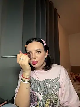 -RAHELA- online show from November 8, 3:12 pm