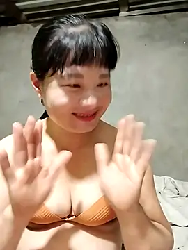 kute-00 online show from September 18, 5:04 pm