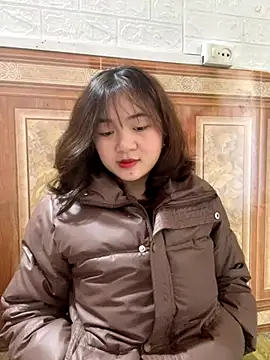 Snapshot of Lonnina chatting on November 26, 3:07 am Lonnina online show from November 26, 3:07 am