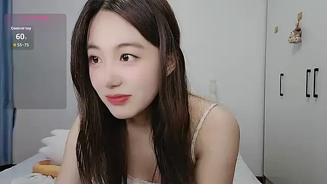 Luna 868 online show from September 16, 7:04 pm