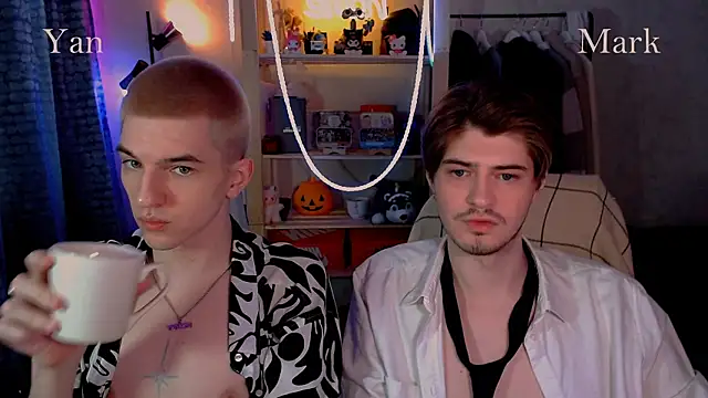 itsyanbb online show from March 22, 2:53 pm