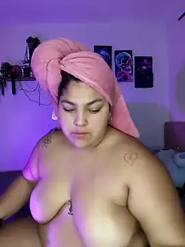 kendra lil evill online show from April 28, 10:20 am