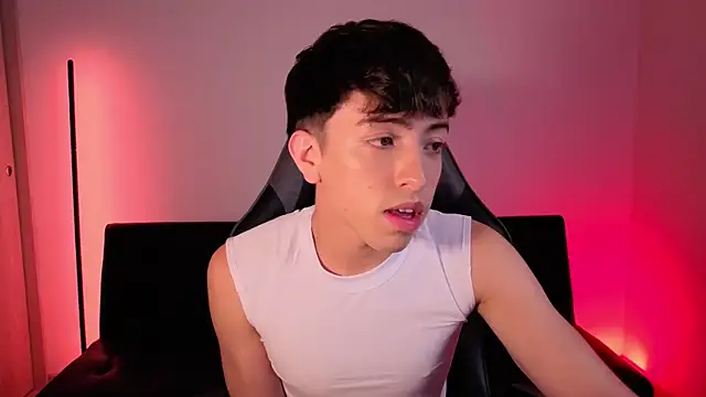 onlinenico online show from January 15, 12:15 am