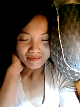 ngan-cute online show from September 9, 2:44 am