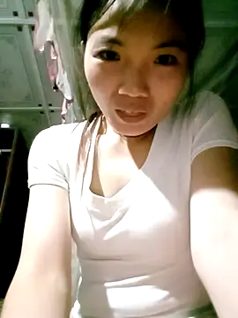 ngan-cute online show from September 11, 1:11 pm