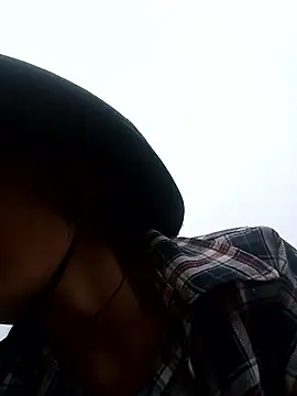 ngan-cute online show from September 12, 2:00 am