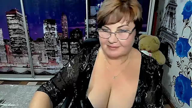Bela Lana  online show from September 30, 5:40 pm