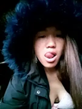 Snapshot of bing-bing88 chatting on December 22, 11:57 pm bing-bing88 online show from December 22, 11:57 pm