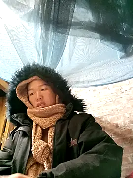 Snapshot of bing-bing88 chatting on February 3, 12:31 am bing-bing88 online show from February 3, 12:31 am