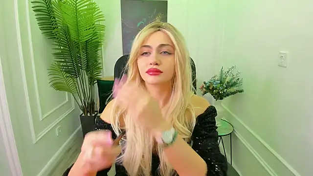 LeslieMineg online show from September 15, 11:32 am