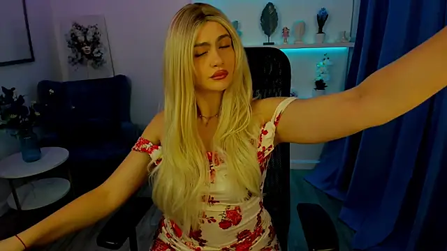 LeslieMineg online show from September 22, 11:34 am