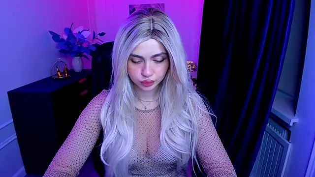 LeslieMineg online show from September 26, 7:51 pm