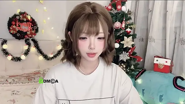 Snapshot of liuruyuan888 chatting on December 21, 12:45 pm liuruyuan888 online show from December 21, 12:45 pm